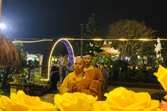 Chùa Đống Cao: Lễ kỷ niệm đức Phật niết bàn và khánh đản Bồ Tát Quán Thế Âm