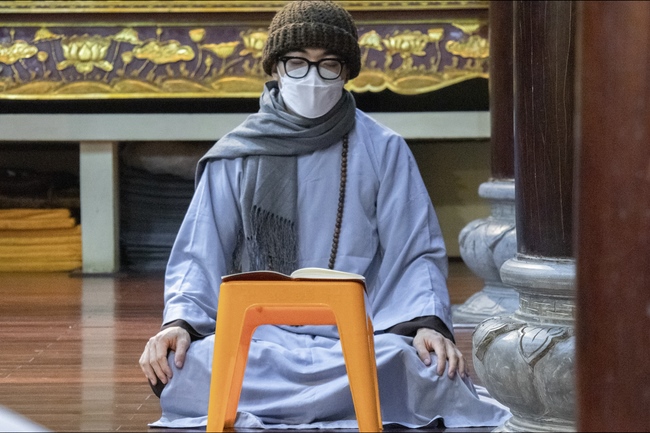 Commemorating the day Shakyamuni Buddha entered into Nirvana at Hoa Phuc Pagoda in Hanoi