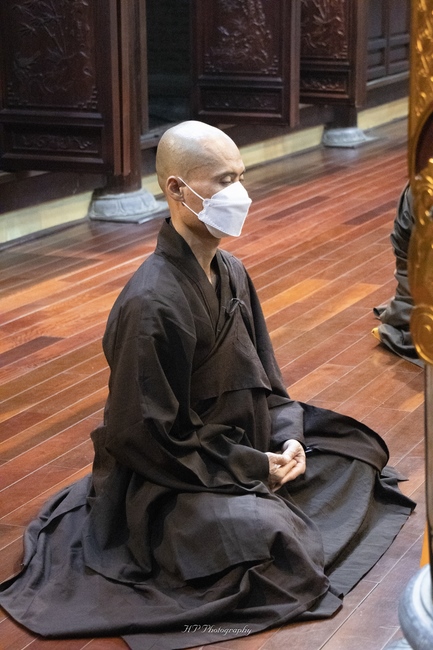Commemorating the day Shakyamuni Buddha entered into Nirvana at Hoa Phuc Pagoda in Hanoi