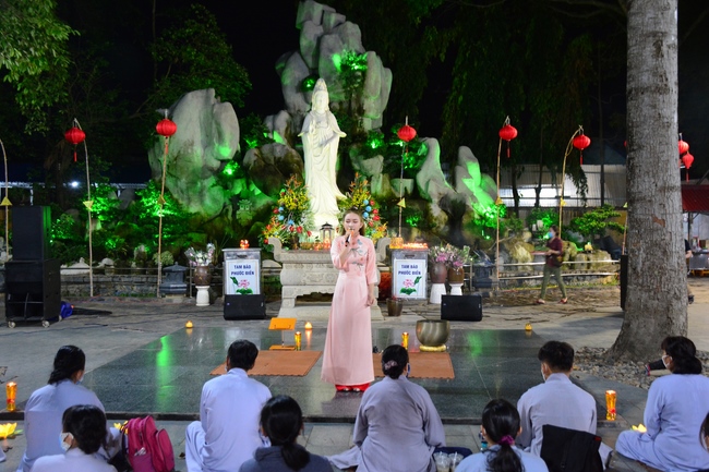 Prostrating five hundred names Bodhisattva Avalokitesvara