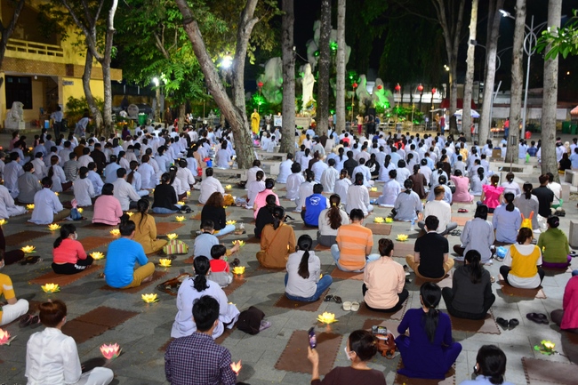 Prostrating five hundred names Bodhisattva Avalokitesvara