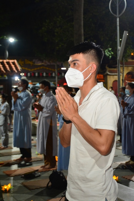 Prostrating five hundred names Bodhisattva Avalokitesvara