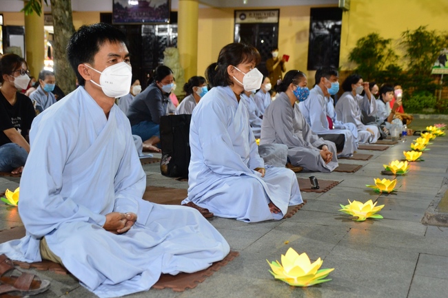 Prostrating five hundred names Bodhisattva Avalokitesvara