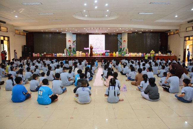 Khóa tu thiếu nhi “Em Về Bên Phật”