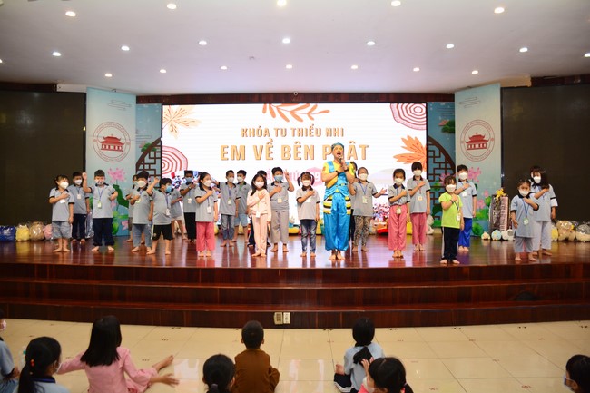 Khóa tu thiếu nhi “Em Về Bên Phật”