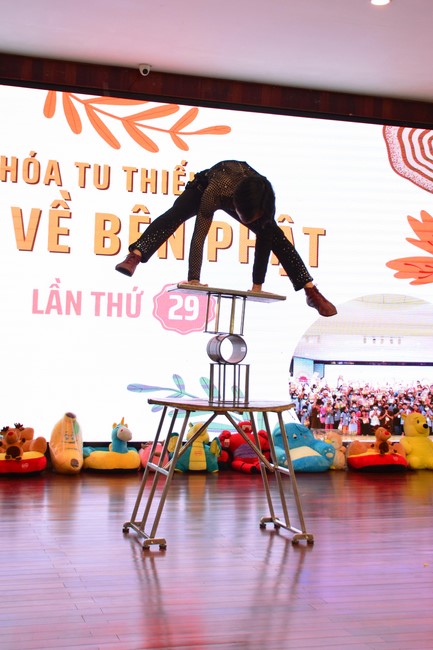 Khóa tu thiếu nhi “Em Về Bên Phật”