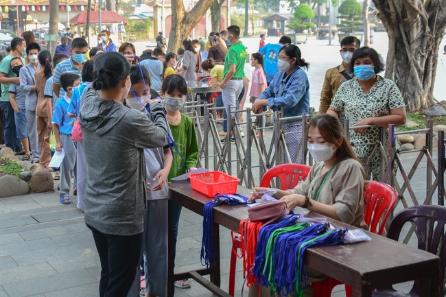 Khóa tu thiếu nhi “Em Về Bên Phật”