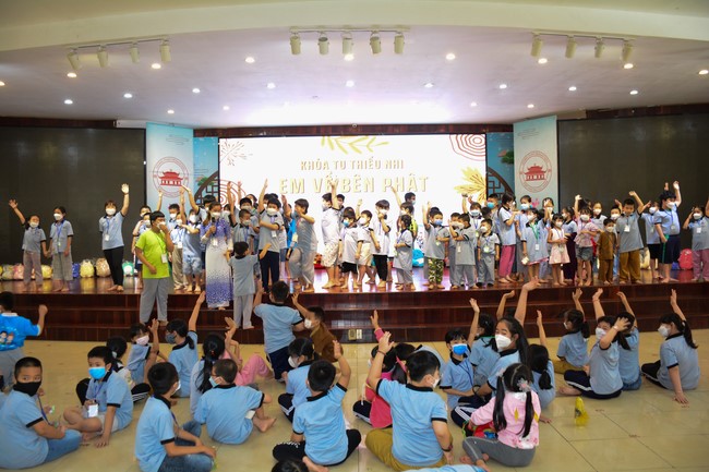 Khóa tu thiếu nhi “Em Về Bên Phật”