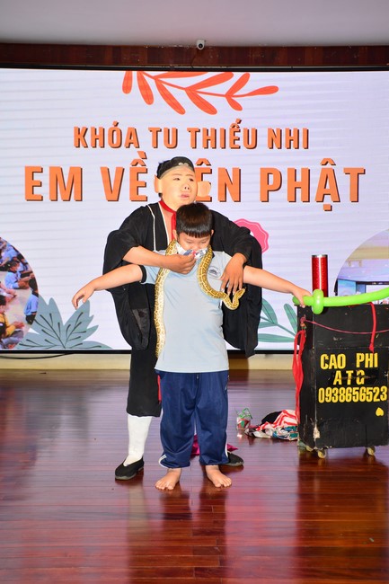 Khóa tu thiếu nhi “Em Về Bên Phật”