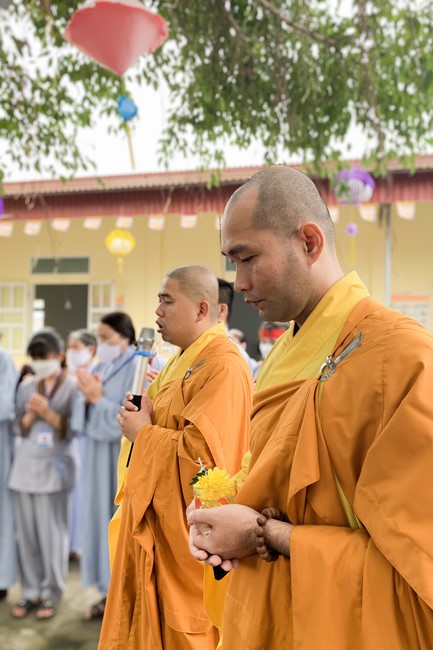 One - Day Retreat at Dong Cao pagoda