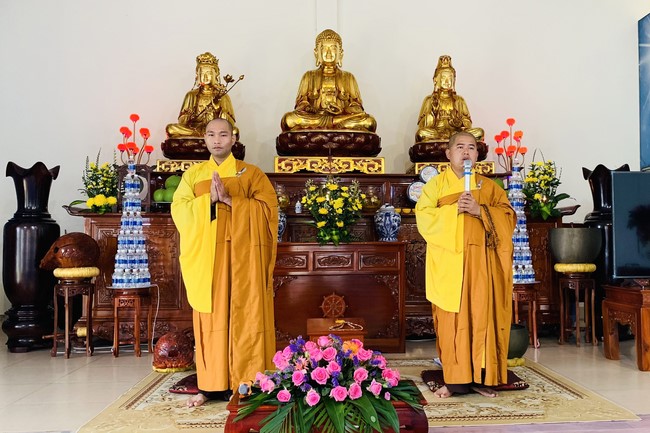 One - Day Retreat at Dong Cao pagoda