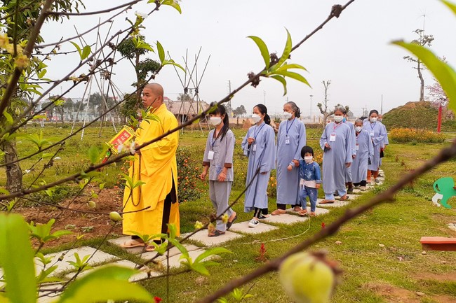 One - Day Retreat at Dong Cao pagoda