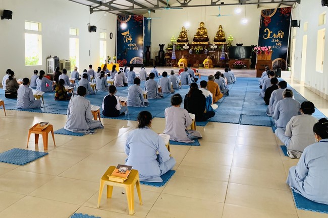 One - Day Retreat at Dong Cao pagoda