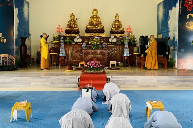 One - Day Retreat at Dong Cao pagoda