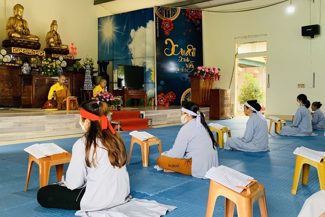 One - Day Retreat at Dong Cao pagoda