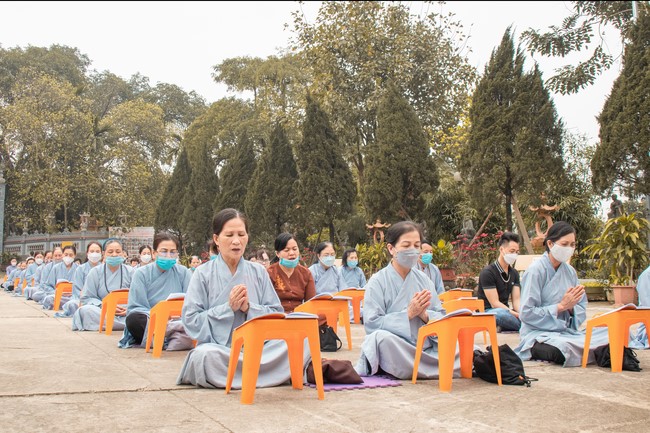 Birthday celebrating of Bodhisattva Avalokitesvara at Hoa Phuc Pagoda - Hanoi
