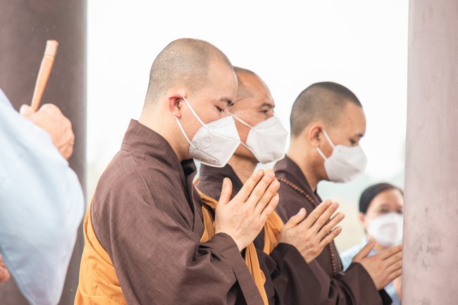 Birthday celebrating of Bodhisattva Avalokitesvara at Hoa Phuc Pagoda - Hanoi