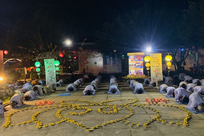 Đêm lễ kỷ niệm ngày khánh đản Bồ Tát Quán Thế Âm tại chùa Đống Cao