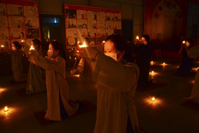 Lễ khánh đản đức Bồ tát Quán Thế Âm tại chùa Bốn - Nghệ An