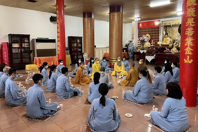 Assembly for worshiping Bodhisattva Avalokitesvara at Linh An Pagoda