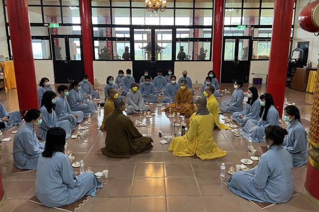 Assembly for worshiping Bodhisattva Avalokitesvara at Linh An Pagoda