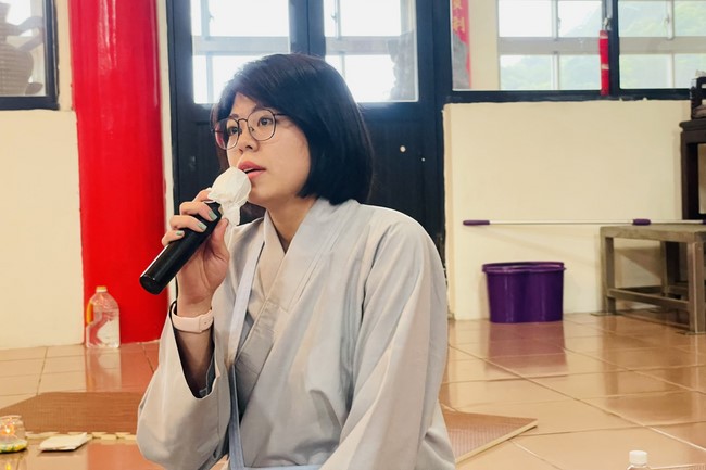 Assembly for worshiping Bodhisattva Avalokitesvara at Linh An Pagoda