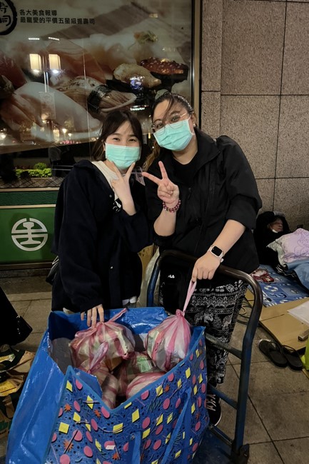 Assembly for worshiping Bodhisattva Avalokitesvara at Linh An Pagoda