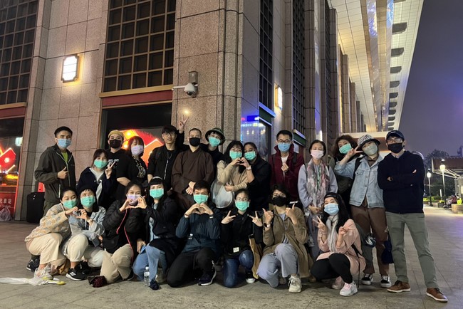 Assembly for worshiping Bodhisattva Avalokitesvara at Linh An Pagoda