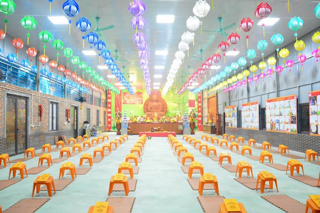 Repentant Ceremony at Tu Phap Pagoda