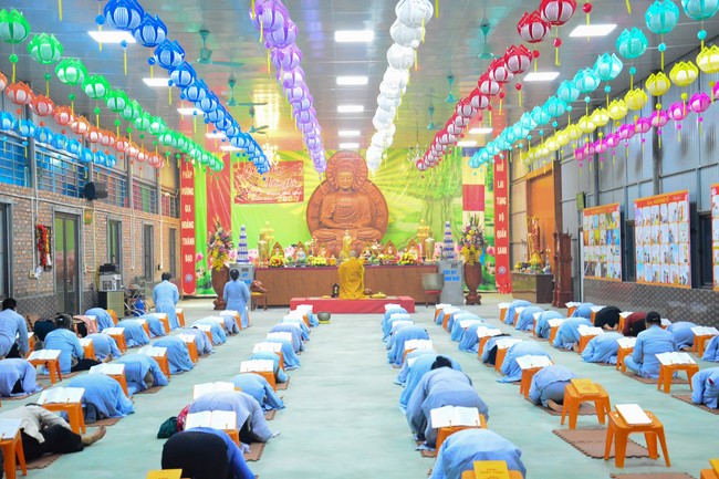 Repentant Ceremony at Tu Phap Pagoda