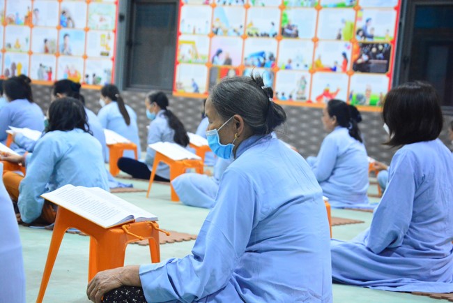 Repentant Ceremony at Tu Phap Pagoda
