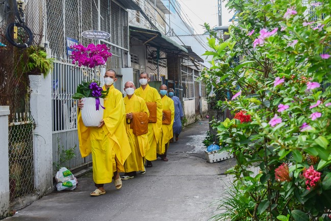 Visiting Buddhist Tinh Tai Funeral in Kien Giang province