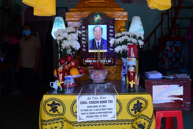 Visiting Buddhist Tinh Tai Funeral in Kien Giang province