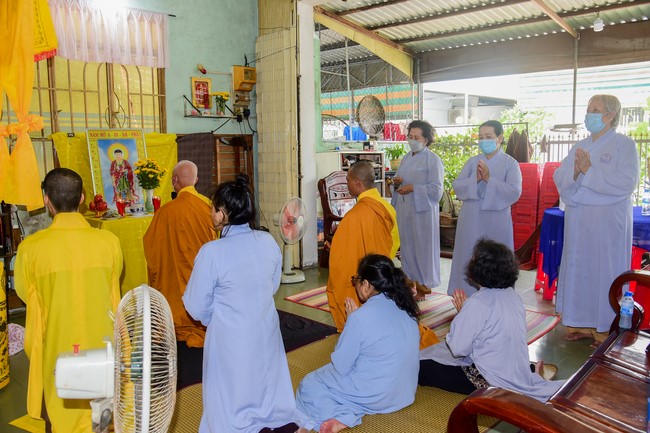 Visiting Buddhist Tinh Tai Funeral in Kien Giang province