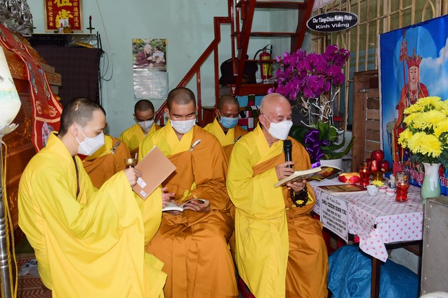 Visiting Buddhist Tinh Tai Funeral in Kien Giang province