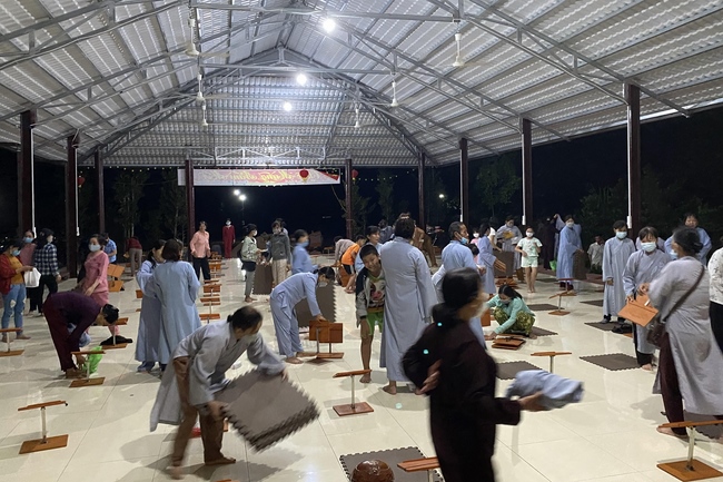 Repentant Ceremony at Suoi Phap Pagoda, Tay Ninh