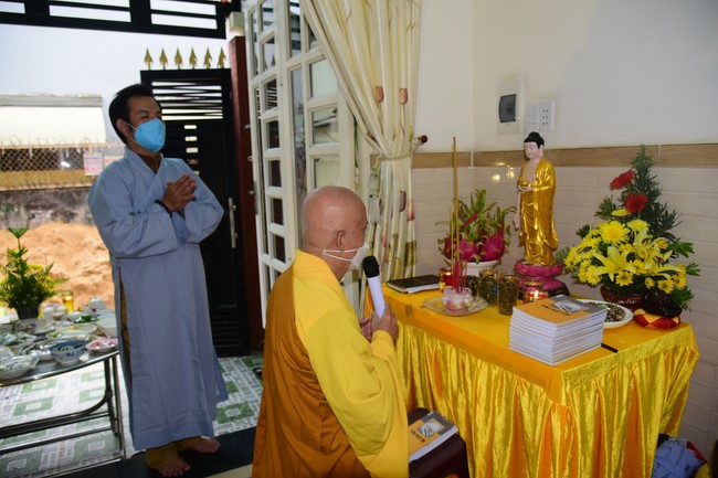 Lễ sám hối và quy y Tam bảo tại Thủ Đức