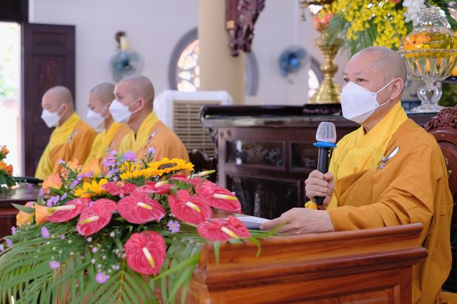 Wedding Ceremony at the pagoda