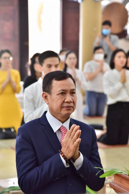 Wedding Ceremony at the pagoda