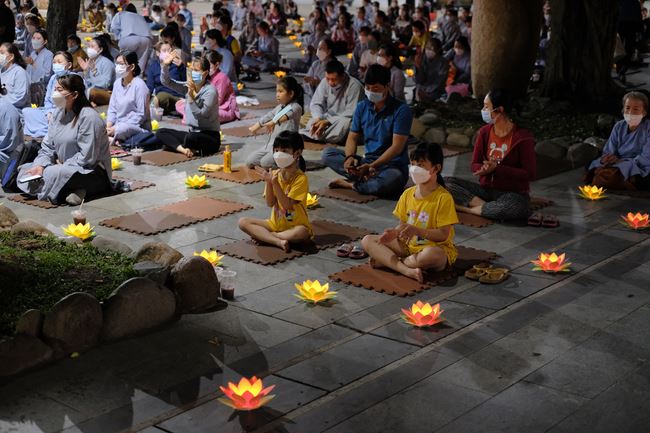 Lễ lạy danh hiệu Quán Thế Âm