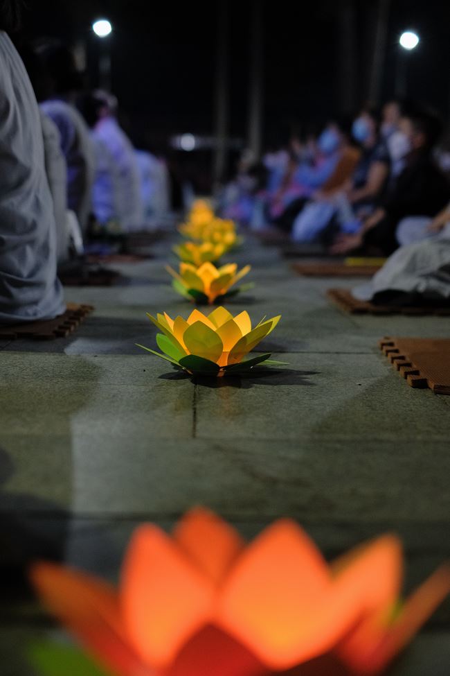 Lễ lạy danh hiệu Quán Thế Âm