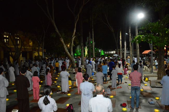 Lễ lạy danh hiệu Quán Thế Âm