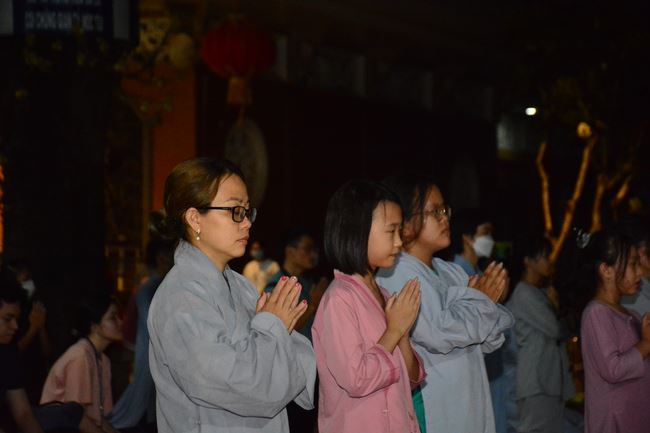 Lễ lạy danh hiệu Quán Thế Âm