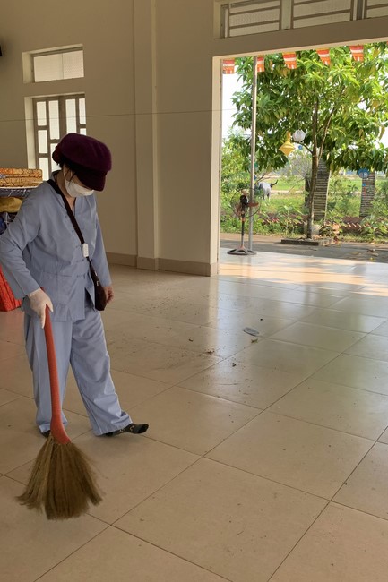 4th day of 16th retreat Practice as the Buddha's teachings” of at Dong Cao Pagoda