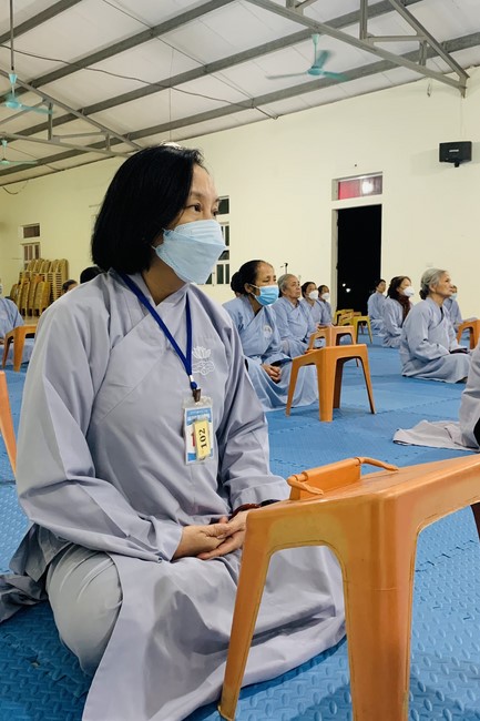 4th day of 16th retreat Practice as the Buddha's teachings” of at Dong Cao Pagoda