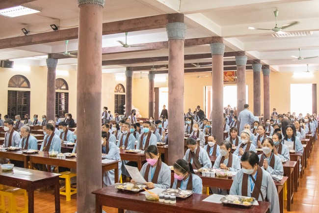 The “Envoy of Tathagata Retreat at Hoa Phuc pagoda