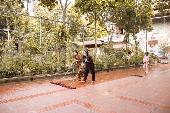 The “Envoy of Tathagata Retreat at Hoa Phuc pagoda