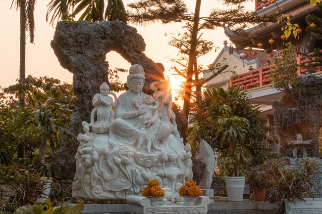 The “Envoy of Tathagata Retreat at Hoa Phuc pagoda