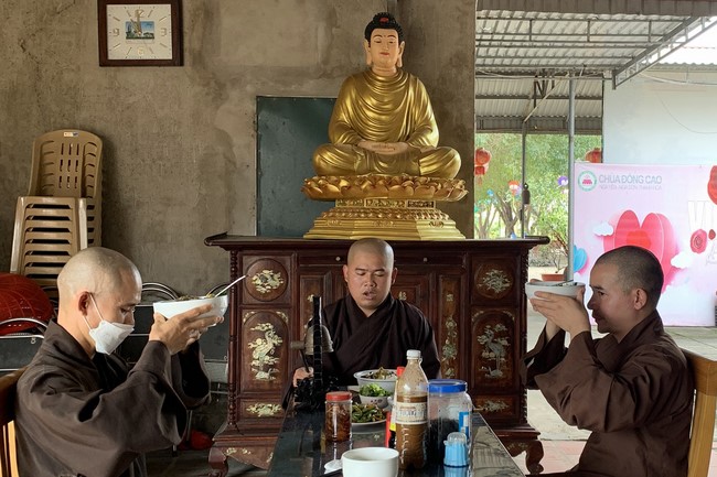 Chùa Đống Cao: Ngày cuối Khóa tu Học Theo Hạnh Phật lần 16