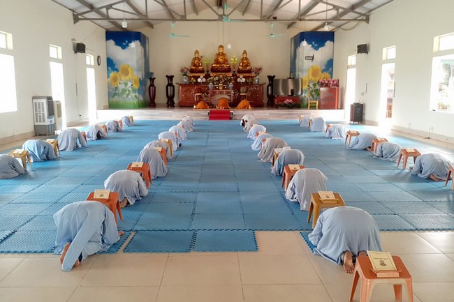 Chùa Đống Cao: Ngày cuối Khóa tu Học Theo Hạnh Phật lần 16